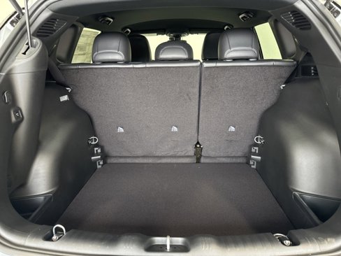 New 2026 Jeep Compass Limited image 9