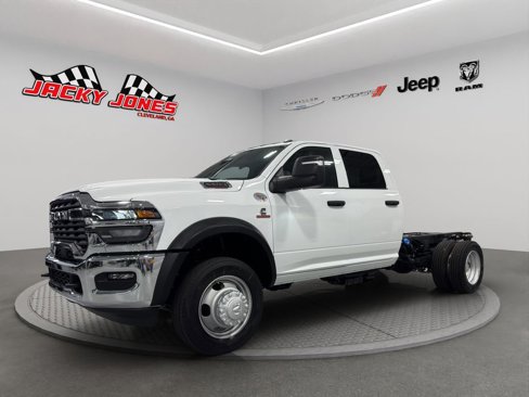 New 2026 RAM 5500 Tradesman w/ Chrome Appearance Group image 1