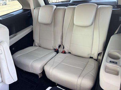 New 2026 Mercedes-Benz GLS 450 4MATIC image 24