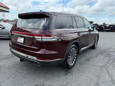 Used 2022 Lincoln Aviator Reserve w/ Equipment Group 201A image 5