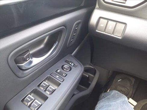 Used 2025 Honda Pilot EX-L image 13