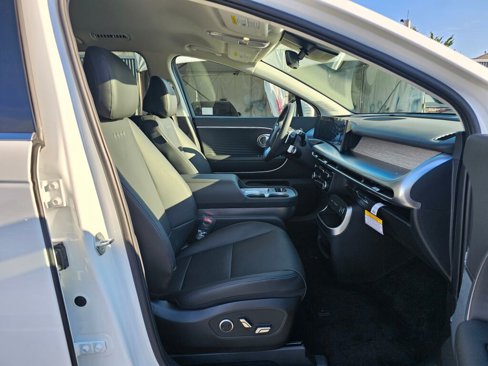New 2026 Hyundai Ioniq 9 SEL image 10