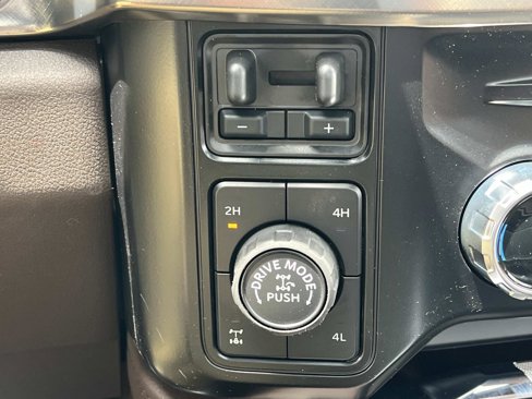 New 2025 Ford F250 King Ranch w/ Tremor Off-Road Package image 17