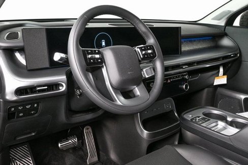 New 2026 Hyundai Ioniq 9 Calligraphy image 15