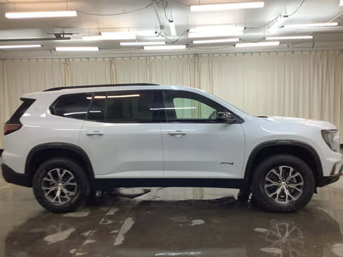 New 2026 GMC Acadia AT4 w/ Super Cruise Package image 5