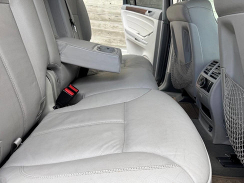 Used 2012 Mercedes-Benz GL 450 4MATIC image 25