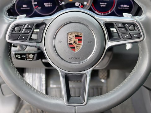 Used 2019 Porsche Cayenne image 17