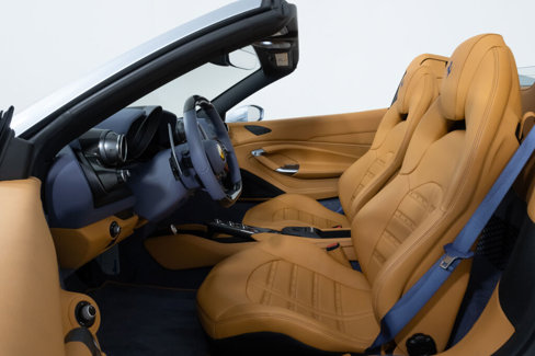 Used 2022 Ferrari F8 Tributo image 4