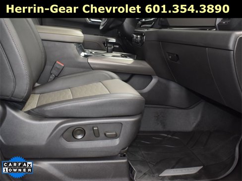 Used 2023 Chevrolet Silverado 1500 ZR2 w/ Technology Package image 19