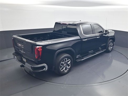 Used 2023 GMC Sierra 1500 SLT w/ SLT Premium Package image 17
