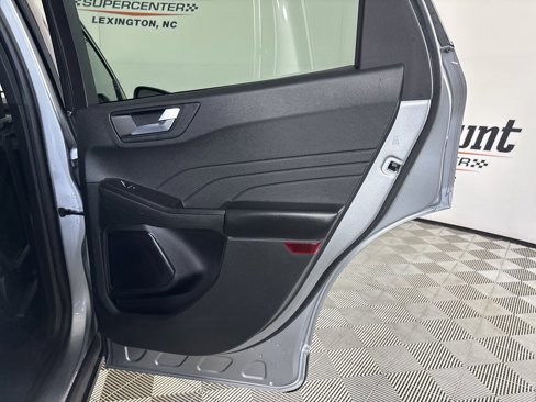 Used 2023 Ford Escape Platinum image 24