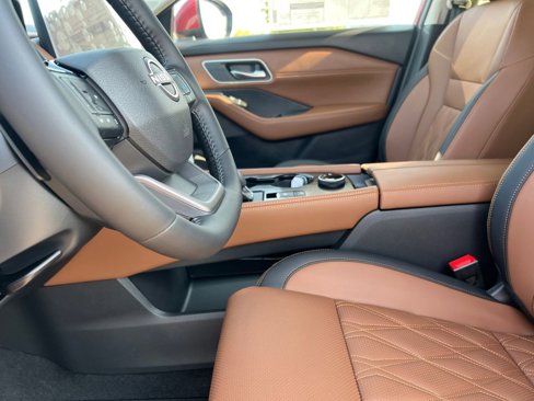 New 2026 Nissan Rogue Platinum image 19