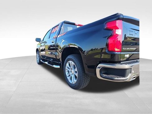 New 2026 Chevrolet Silverado 1500 LTZ w/ LTZ Premium Package image 11