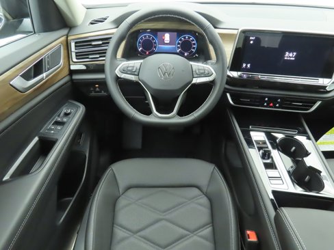 New 2026 Volkswagen Atlas SE image 11