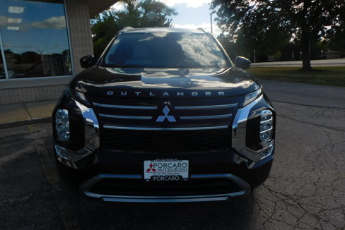 New 2025 Mitsubishi Outlander AWD image 8