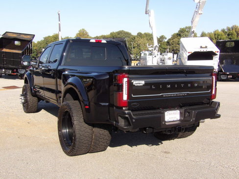 Used 2024 Ford F450 Limited w/ FX4 Off-Road Package image 5