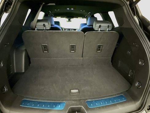 Used 2024 Buick Enclave Premium image 31
