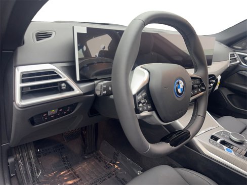 Used 2025 BMW i4 eDrive40 w/ Premium Package image 50