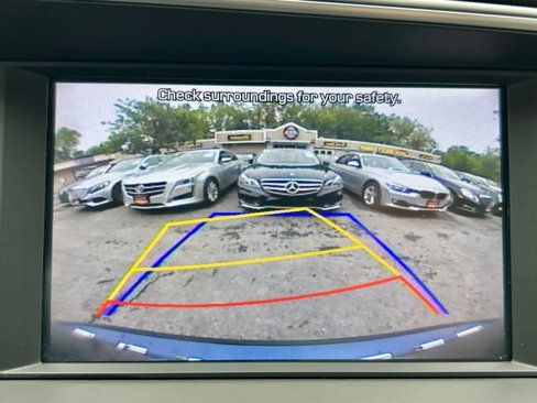 Used 2020 Hyundai Elantra Limited image 20