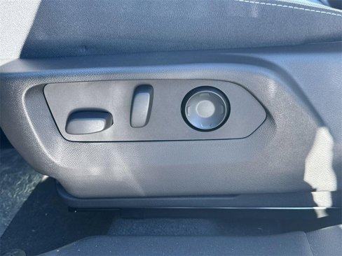 New 2025 Buick Envision Sport Touring image 14