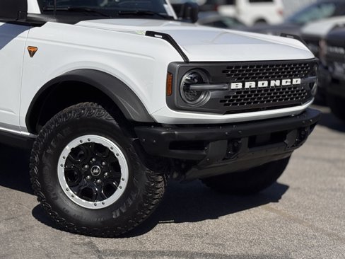 Used 2024 Ford Bronco Badlands w/ Sasquatch Package image 3