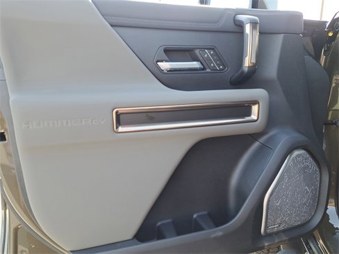 New 2025 GMC Hummer EV 3X image 10