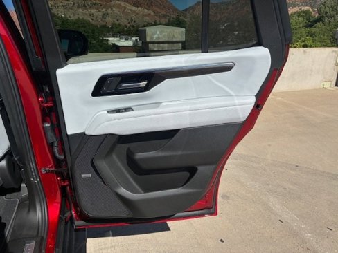 New 2025 Chevrolet Tahoe Premier w/ Sun And Tow Package image 18