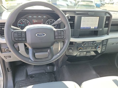 New 2026 Ford F250 XL image 4