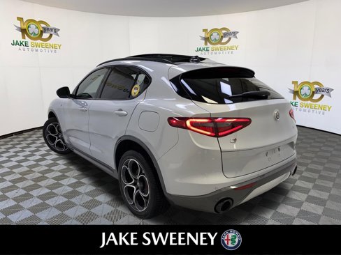 New 2023 Alfa Romeo Stelvio Ti image 6