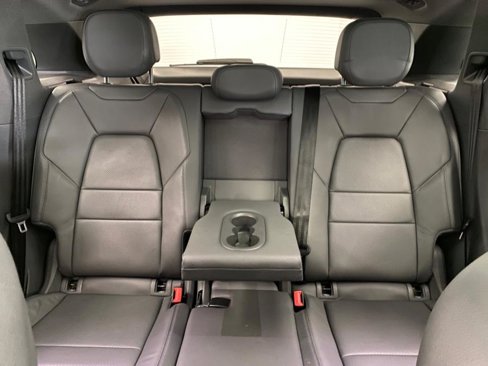 Used 2021 Porsche Cayenne image 42