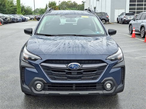 Certified 2025 Subaru Outback image 2