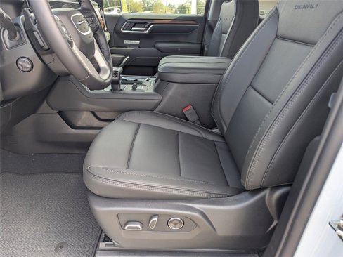 New 2026 GMC Sierra 1500 Denali image 17