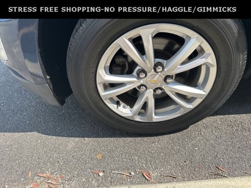 Used 2017 Chevrolet Equinox LT w/ Convenience Package image 5