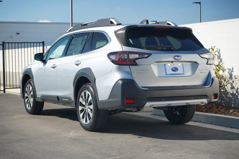 New 2025 Subaru Outback Touring image 3