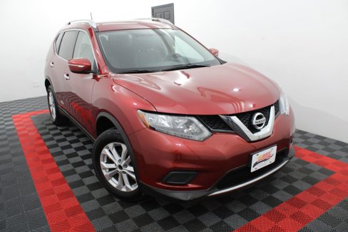 Used 2015 Nissan Rogue SV image 1