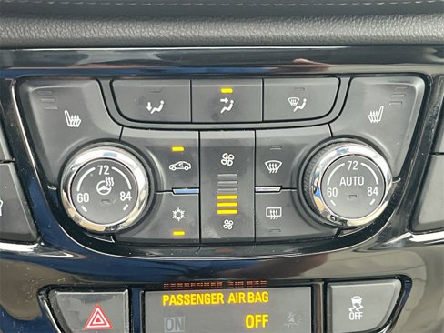 Used 2018 Buick Encore Premium w/ Experience Buick Package image 21