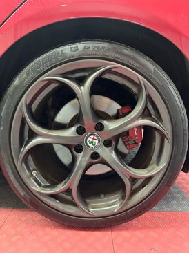 Used 2018 Alfa Romeo Giulia Ti Sport w/ Quick Order Package 22U Sport image 42