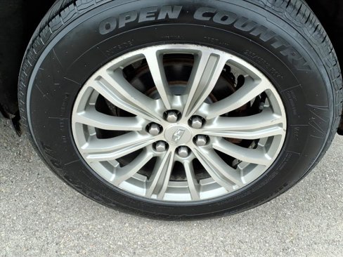 Used 2019 Cadillac XT5 Luxury image 12