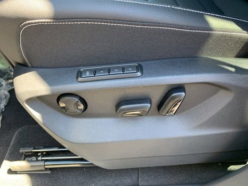 New 2025 Volkswagen Atlas SEL image 13