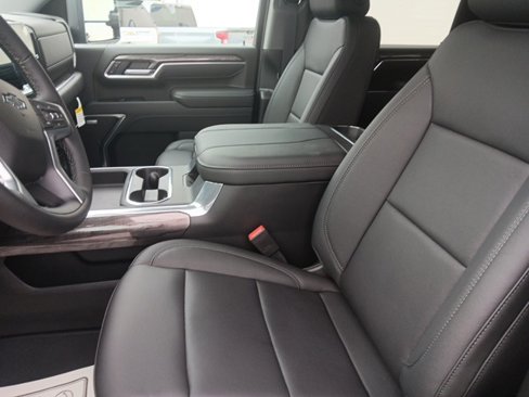 New 2025 Chevrolet Silverado 2500 LTZ w/ LTZ Plus Package image 37
