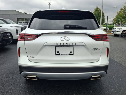 Certified 2024 INFINITI QX50 Luxe image 5