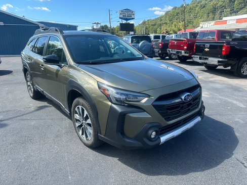 Used 2024 Subaru Outback Limited XT image 3
