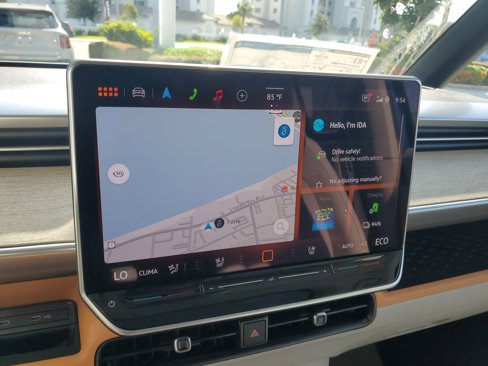New 2025 Volkswagen ID. Buzz Pro S Plus image 24