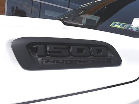 New 2026 RAM 1500 4x4 Crew Cab image 3