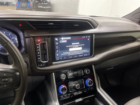 Used 2023 GMC Yukon Denali image 31