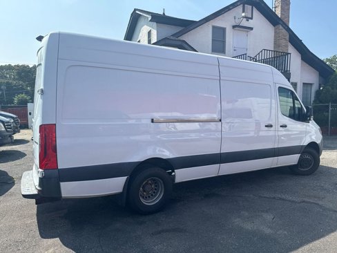 Used 2019 Mercedes-Benz Sprinter 170 image 7