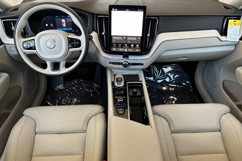 New 2026 Volvo XC60 B5 Ultra image 11