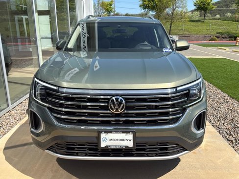 New 2025 Volkswagen Atlas SEL image 2