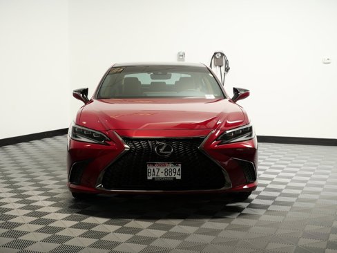 Certified 2025 Lexus ES 350 w/ Premium Package image 2