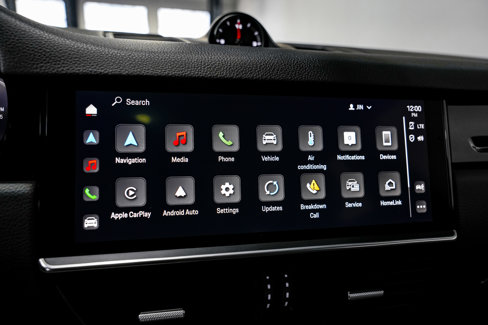 Used 2022 Porsche Cayenne S image 14